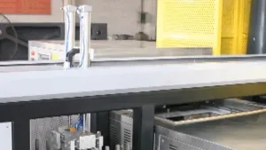 Máquina de ensaio de impacto por queda de peso de 80kJ para metais (com alimentação e resfriamento automáticos)