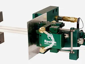 Máquina de ensaio de fadiga eletrodinâmica